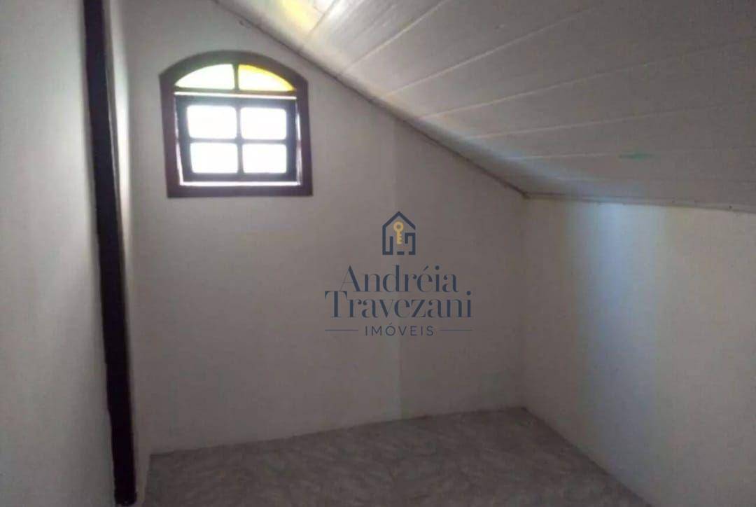 Casa à venda com 5 quartos, 167m² - Foto 22