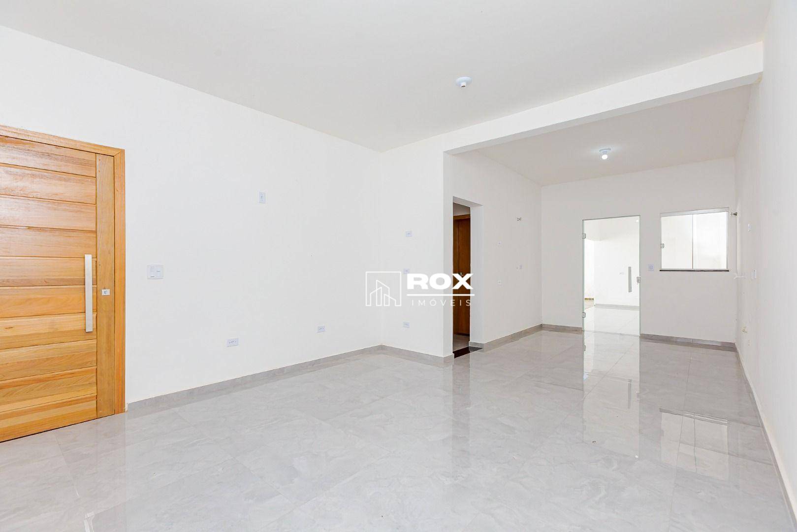 Casa à venda com 2 quartos, 96m² - Foto 2