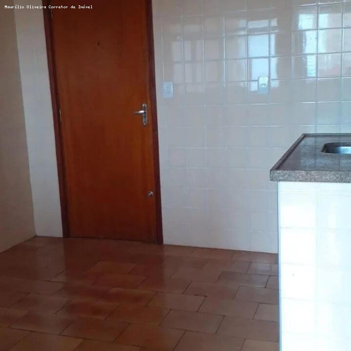 Apartamento à venda com 3 quartos - Foto 9