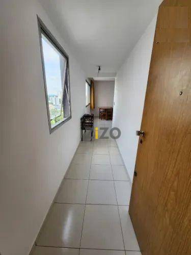 Apartamento à venda com 1 quarto, 45m² - Foto 2