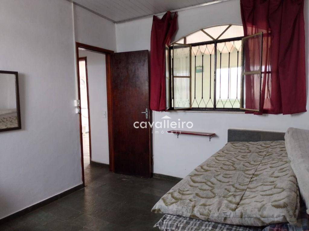 Casa à venda com 3 quartos, 237m² - Foto 12