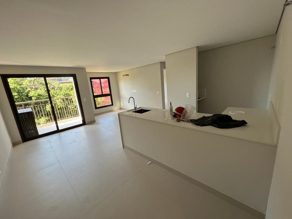 Apartamento à venda com 2 quartos, 62m² - Foto 15