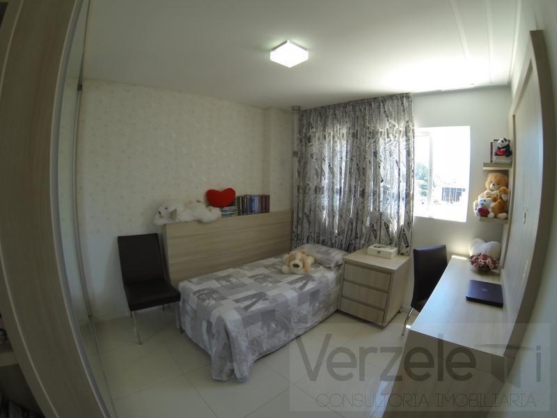 Apartamento à venda com 3 quartos, 140m² - Foto 28