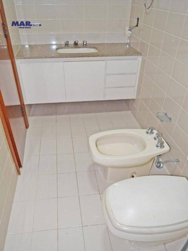 Apartamento à venda com 3 quartos, 210m² - Foto 7