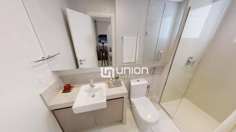 Apartamento à venda com 4 quartos, 237m² - Foto 18