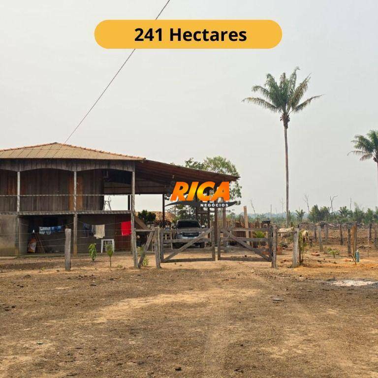 Fazenda à venda com 4 quartos, 2410000M2 - Foto 1