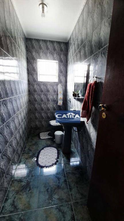 Sobrado à venda com 3 quartos, 231m² - Foto 11