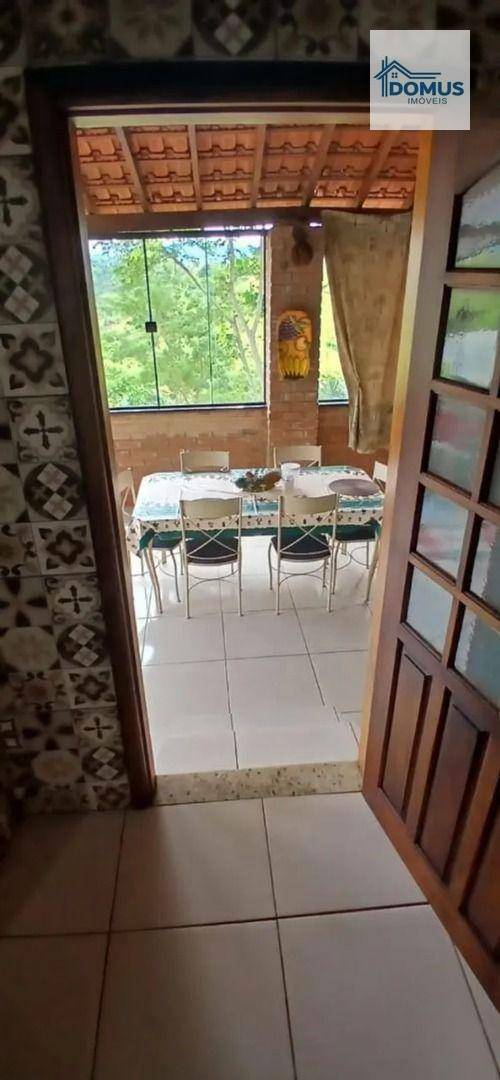 Chácara à venda com 3 quartos, 150m² - Foto 4