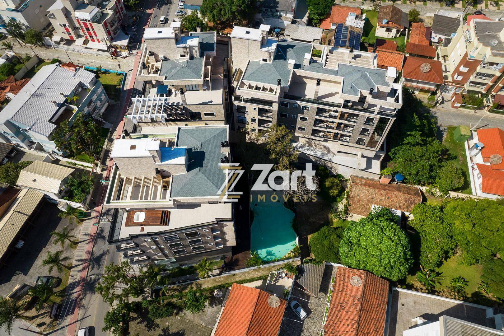 Cobertura à venda com 3 quartos, 221m² - Foto 4