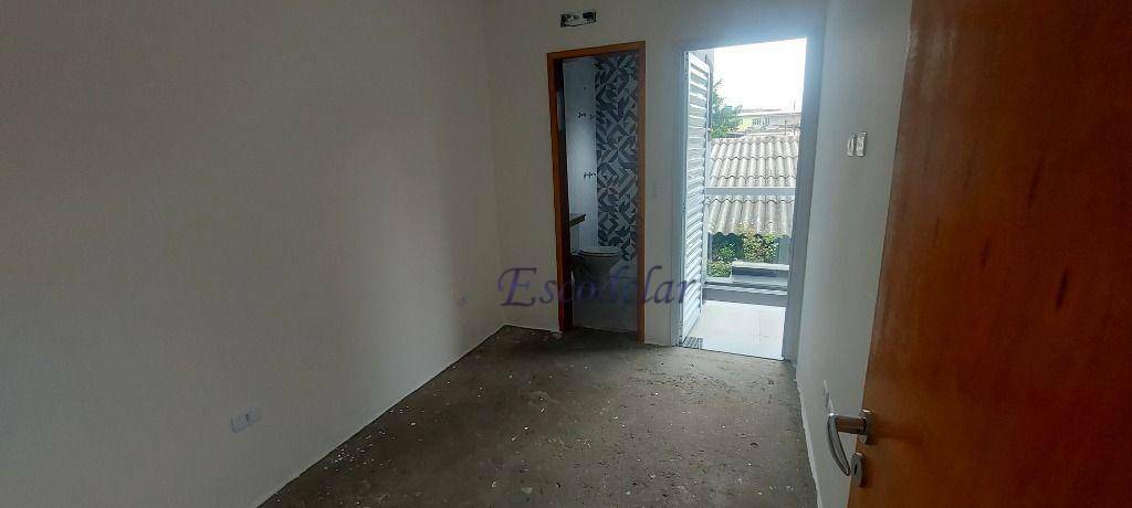 Sobrado à venda com 3 quartos, 100m² - Foto 14