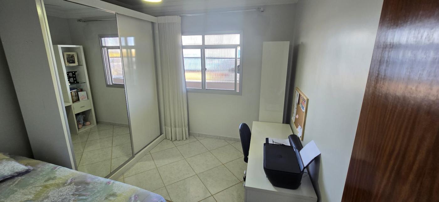 Casa à venda com 2 quartos, 100m² - Foto 6