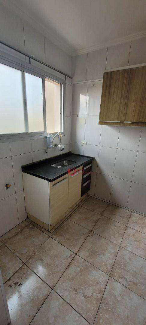 Apartamento à venda com 2 quartos, 54m² - Foto 18