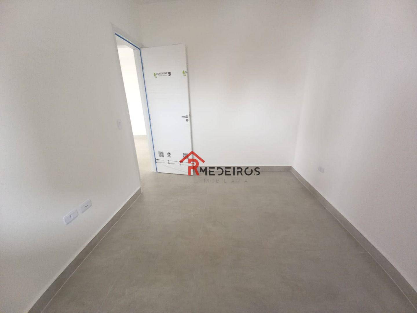 Apartamento à venda com 2 quartos, 82m² - Foto 11