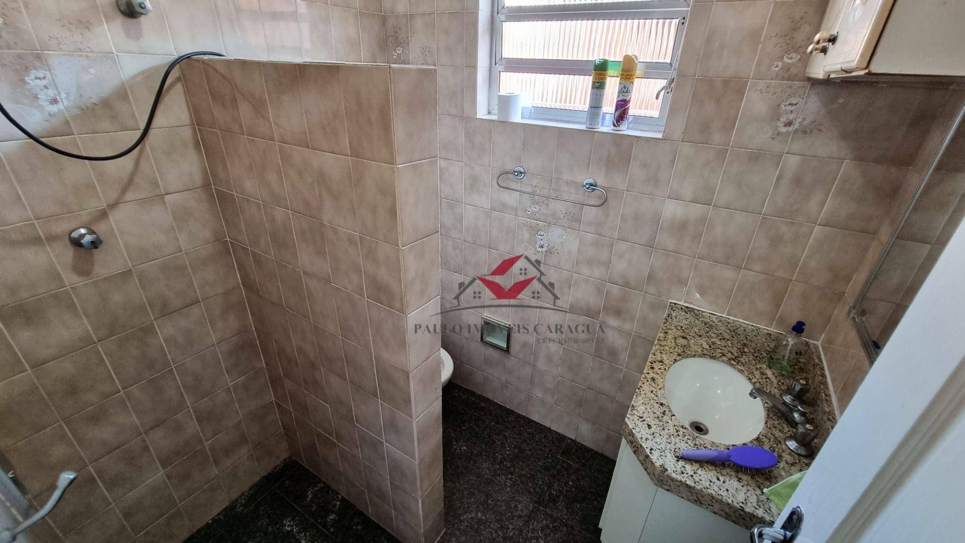 Casa à venda com 8 quartos, 300m² - Foto 19