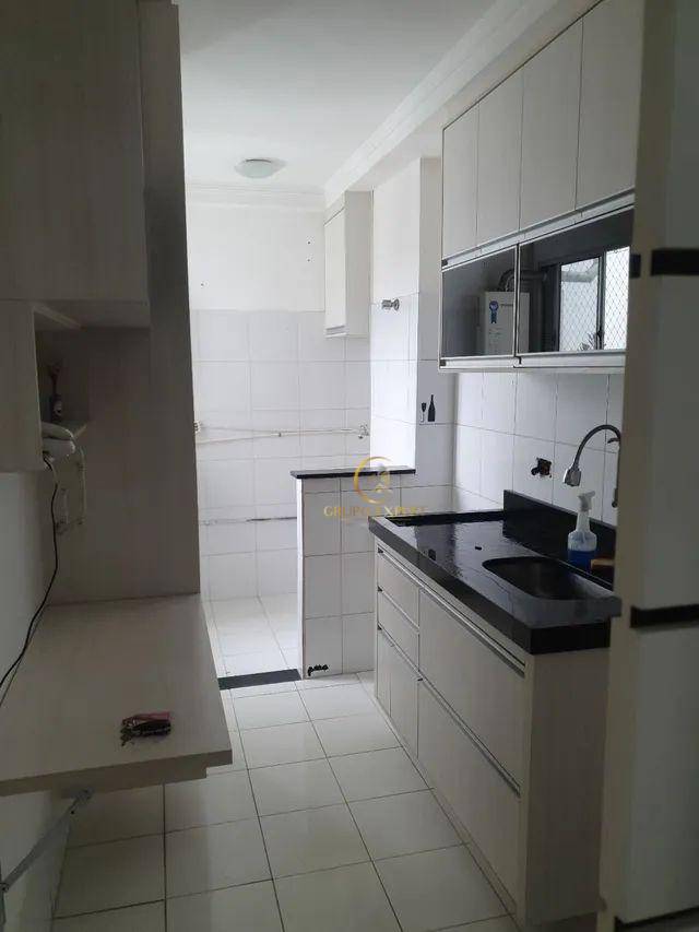 Apartamento à venda com 2 quartos, 60m² - Foto 3