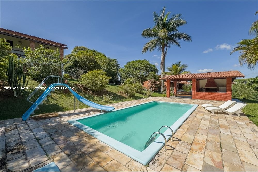 Casa de Condomínio à venda com 3 quartos, 2000m² - Foto 2