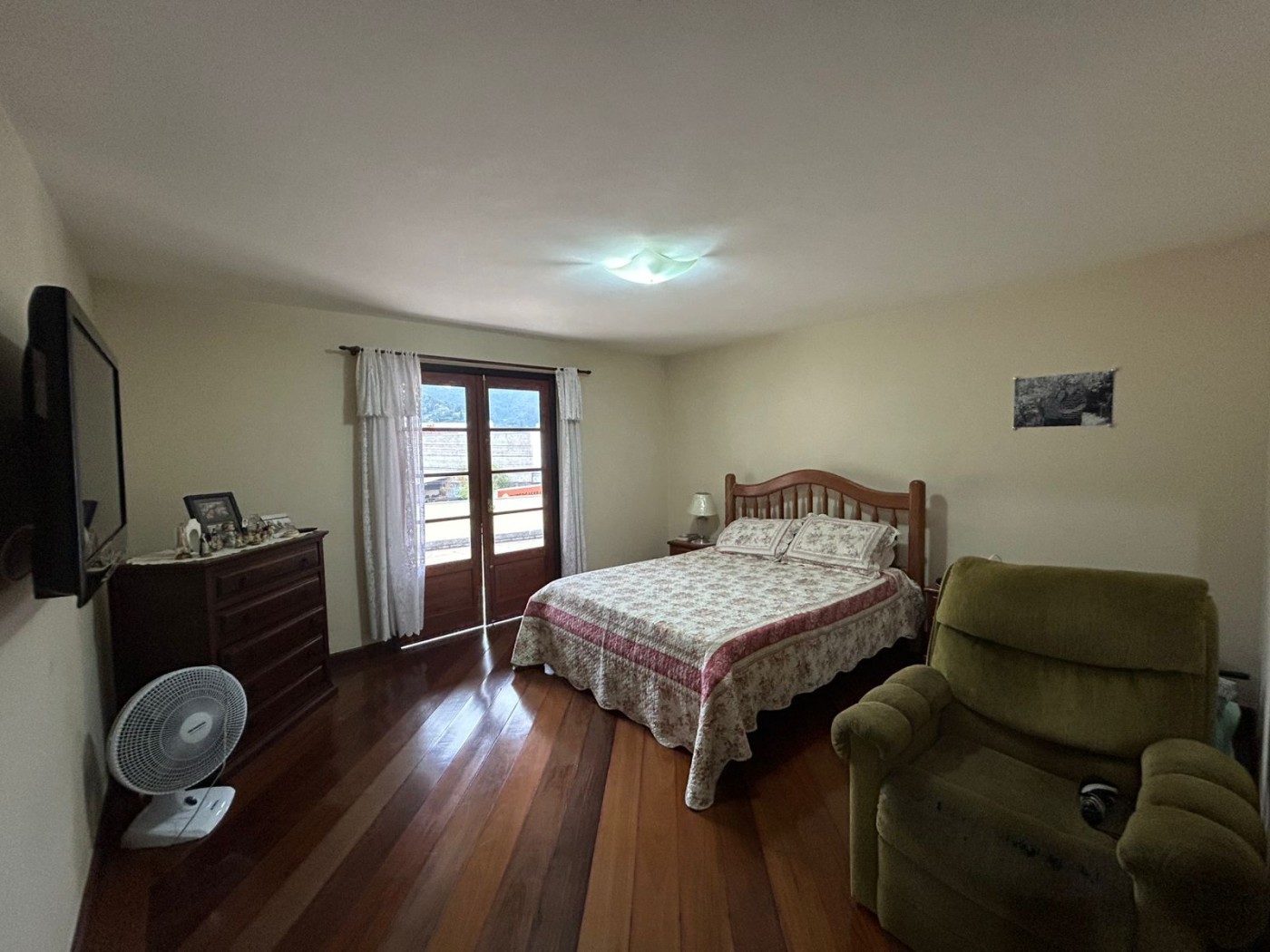Casa à venda com 4 quartos, 109m² - Foto 30