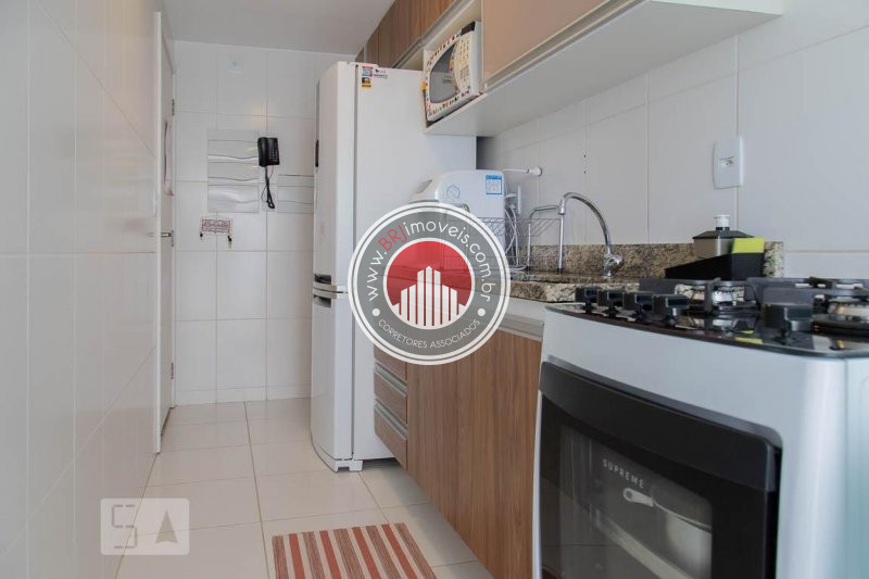 Apartamento à venda com 2 quartos, 74m² - Foto 9