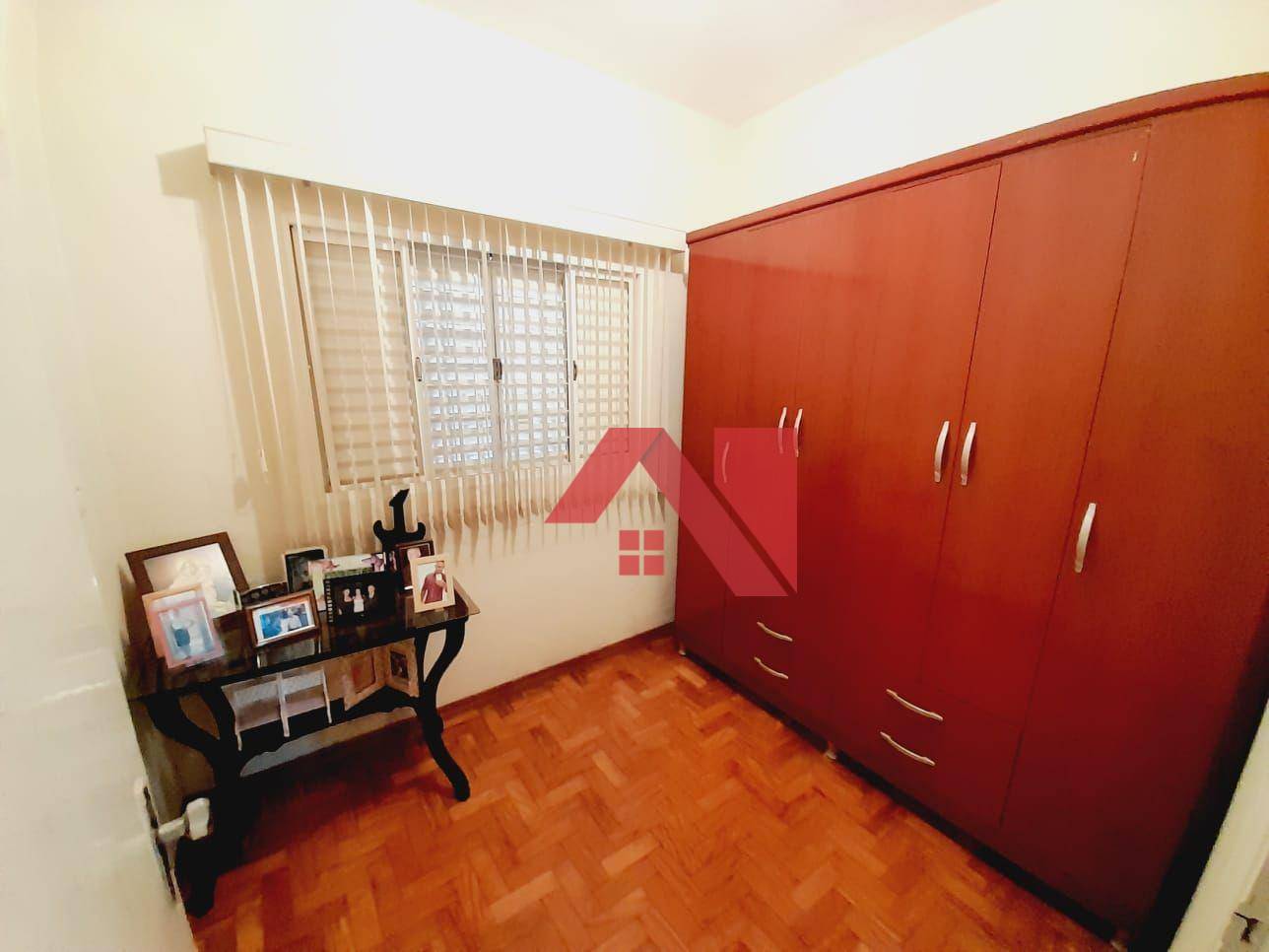 Casa à venda com 5 quartos, 200m² - Foto 20