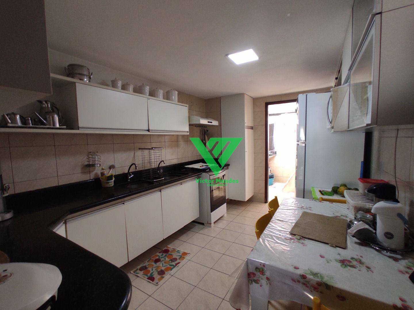 Apartamento à venda com 3 quartos, 160m² - Foto 20