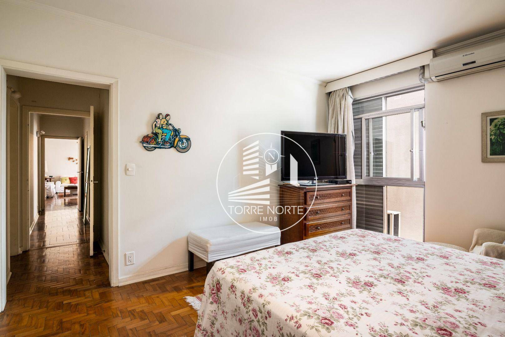 Apartamento à venda com 3 quartos, 137m² - Foto 9