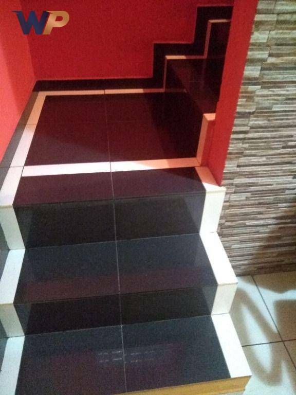 Sobrado à venda com 2 quartos, 182m² - Foto 17