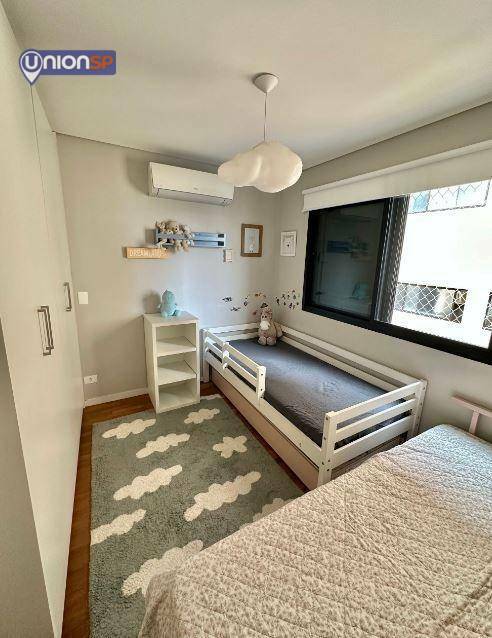 Apartamento à venda com 3 quartos, 113m² - Foto 12