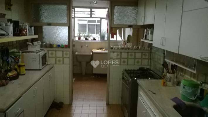 Apartamento à venda com 4 quartos, 158m² - Foto 18