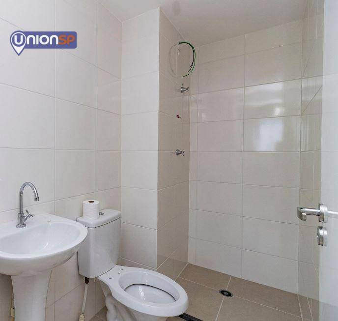 Apartamento à venda com 2 quartos, 34m² - Foto 8