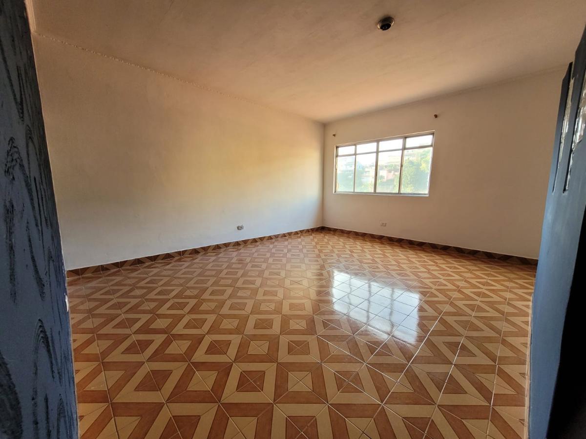 Casa à venda com 3 quartos, 266m² - Foto 8