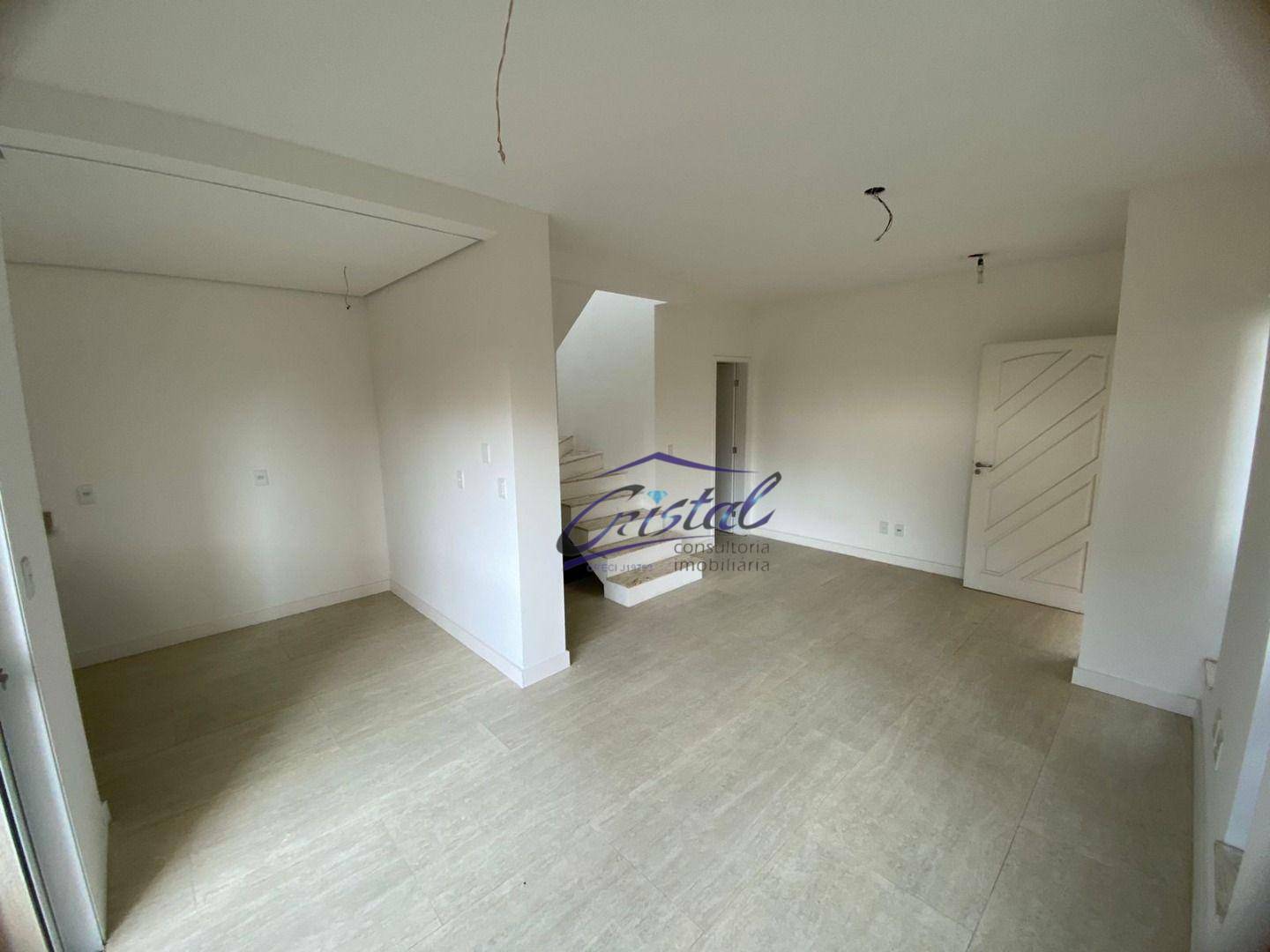 Casa à venda com 3 quartos, 100m² - Foto 3