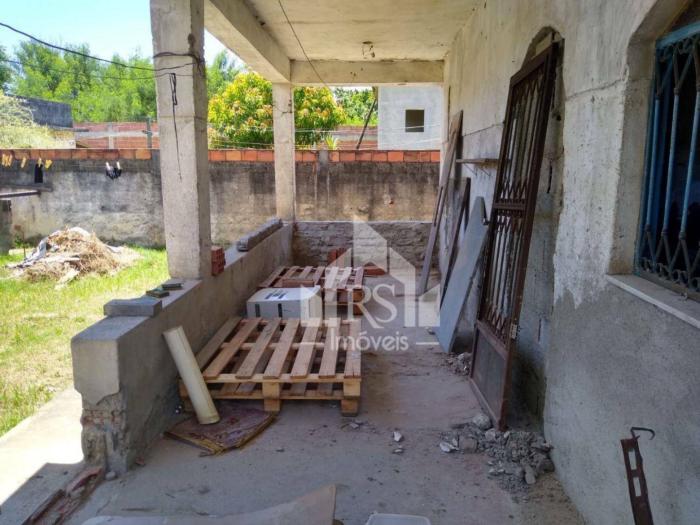 Casa à venda com 2 quartos, 105m² - Foto 4