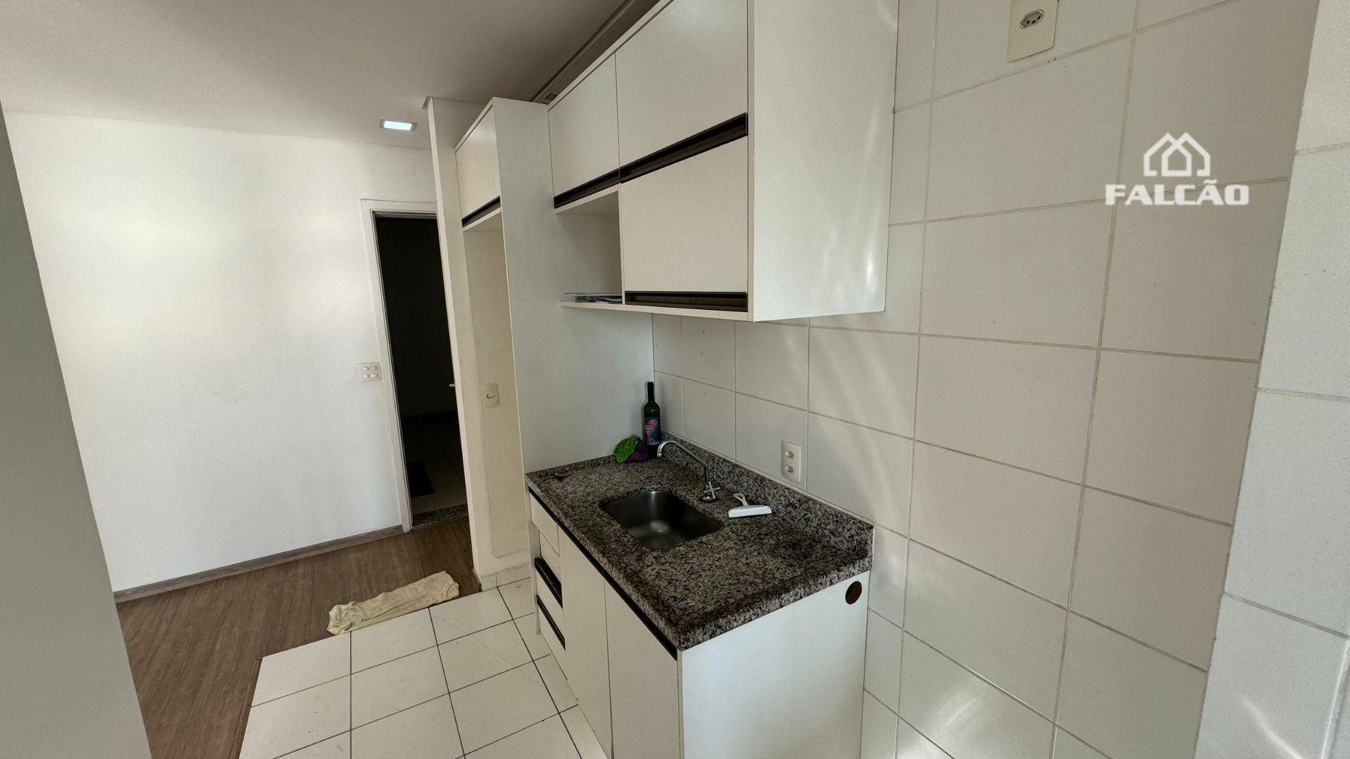 Apartamento à venda com 1 quarto, 50m² - Foto 12