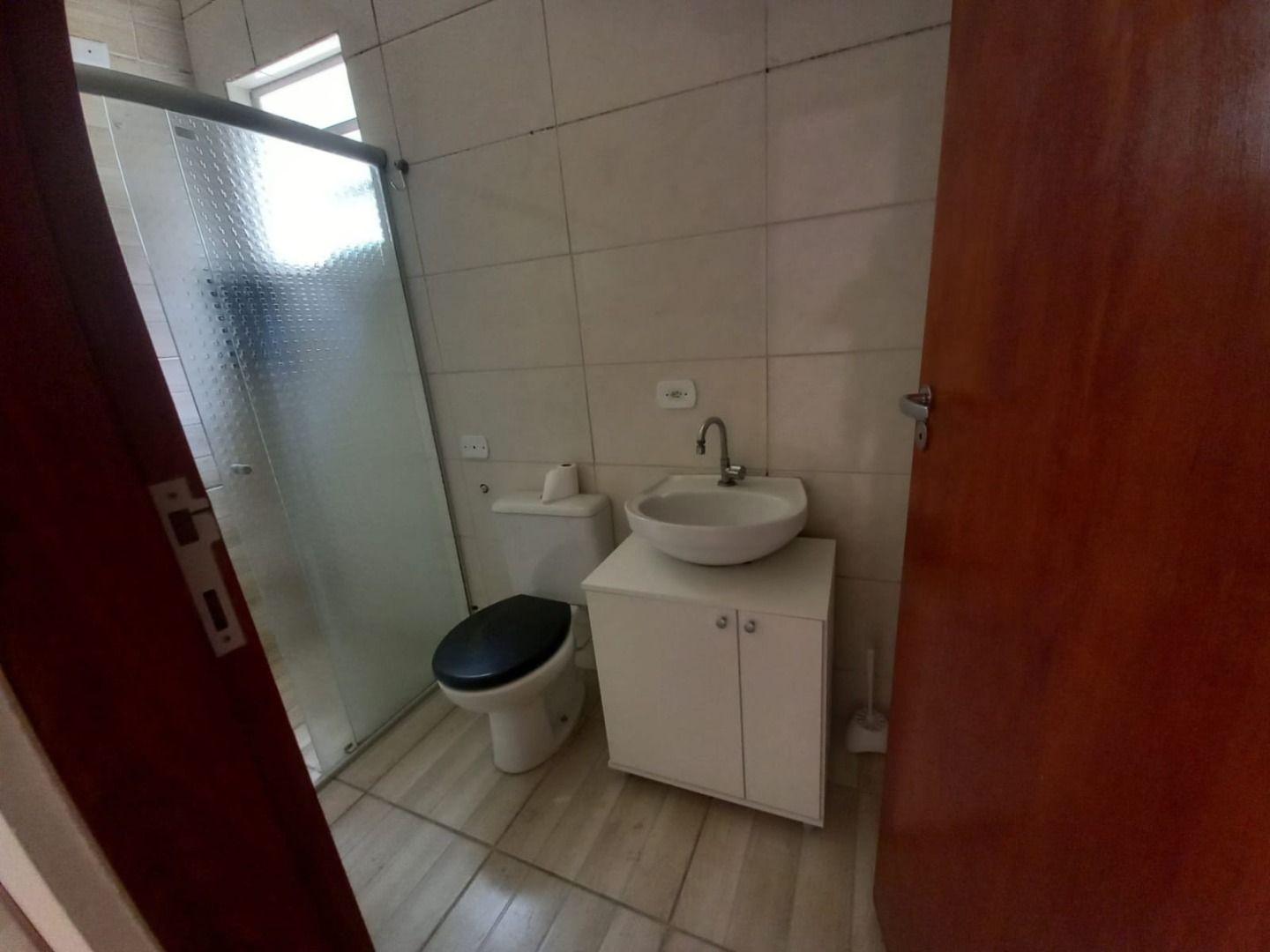 Sobrado à venda com 3 quartos, 200m² - Foto 8