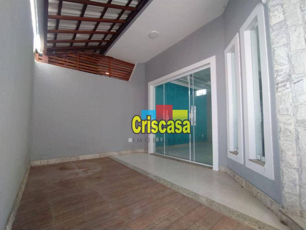 Casa à venda com 2 quartos, 70m² - Foto 3