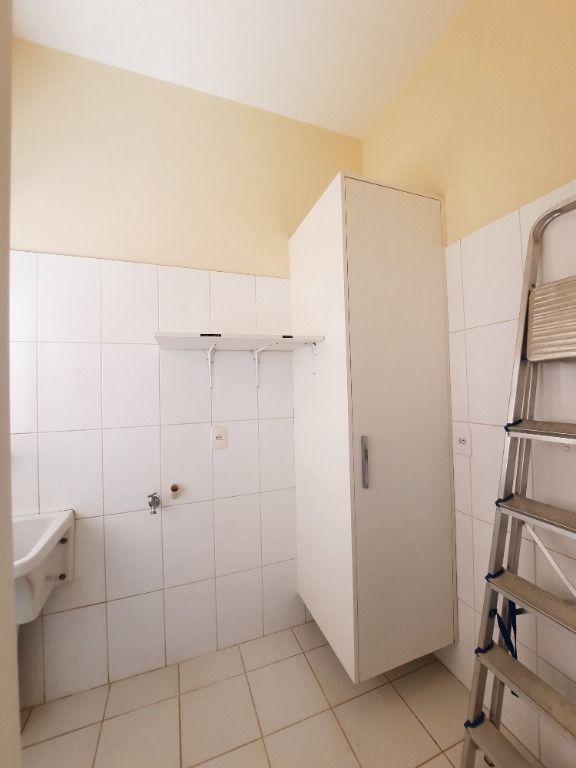 Casa de Condomínio para alugar com 4 quartos, 167m² - Foto 21