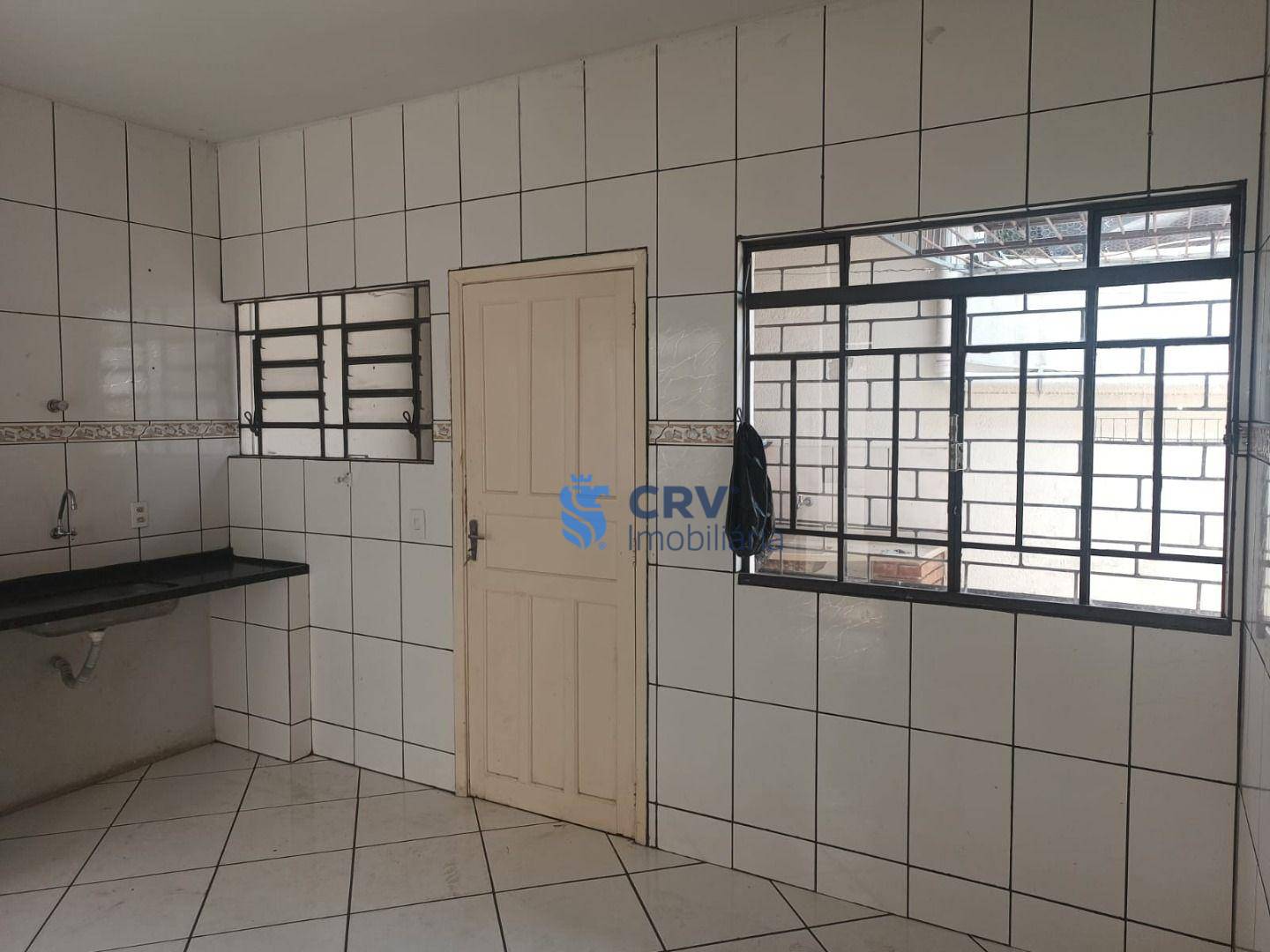 Casa à venda com 4 quartos, 126m² - Foto 11