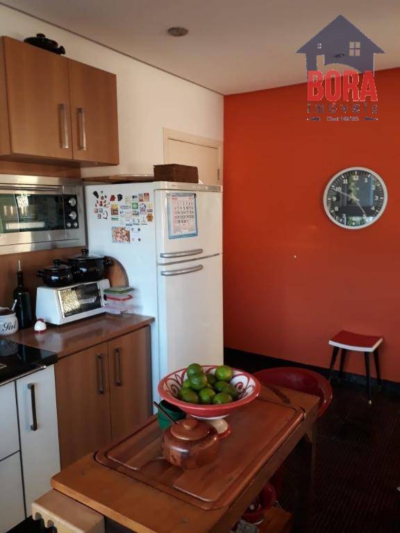 Casa à venda com 3 quartos, 300m² - Foto 15