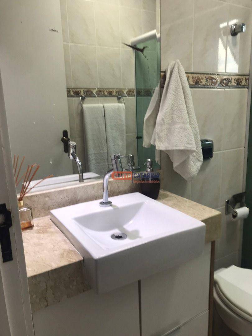 Apartamento à venda com 2 quartos, 58m² - Foto 15