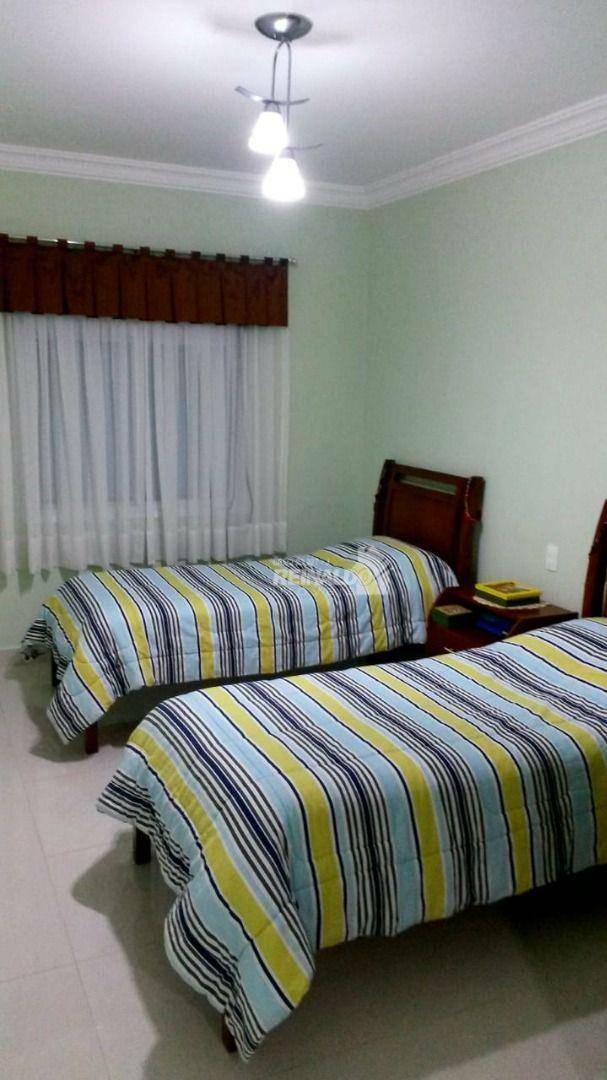 Casa de Condomínio à venda com 3 quartos, 401m² - Foto 14