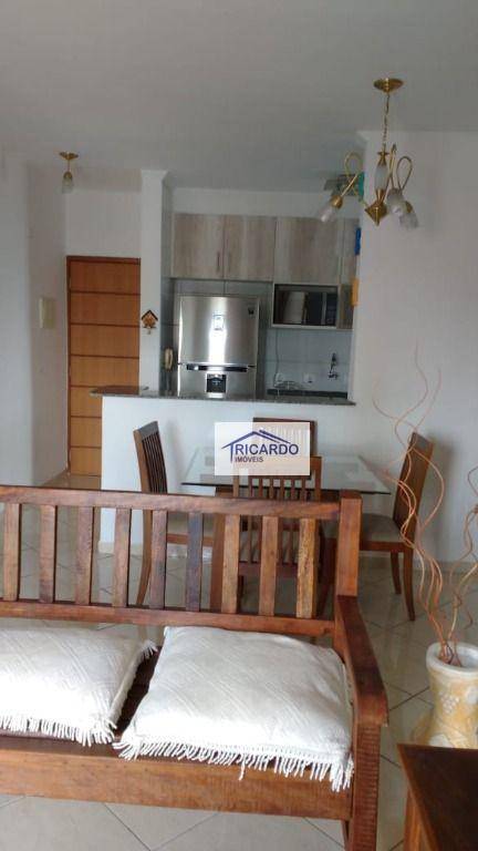 Apartamento à venda com 3 quartos, 68m² - Foto 12