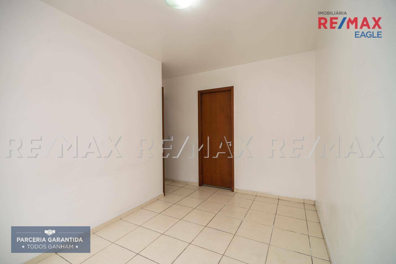 Apartamento à venda com 2 quartos, 55m² - Foto 9