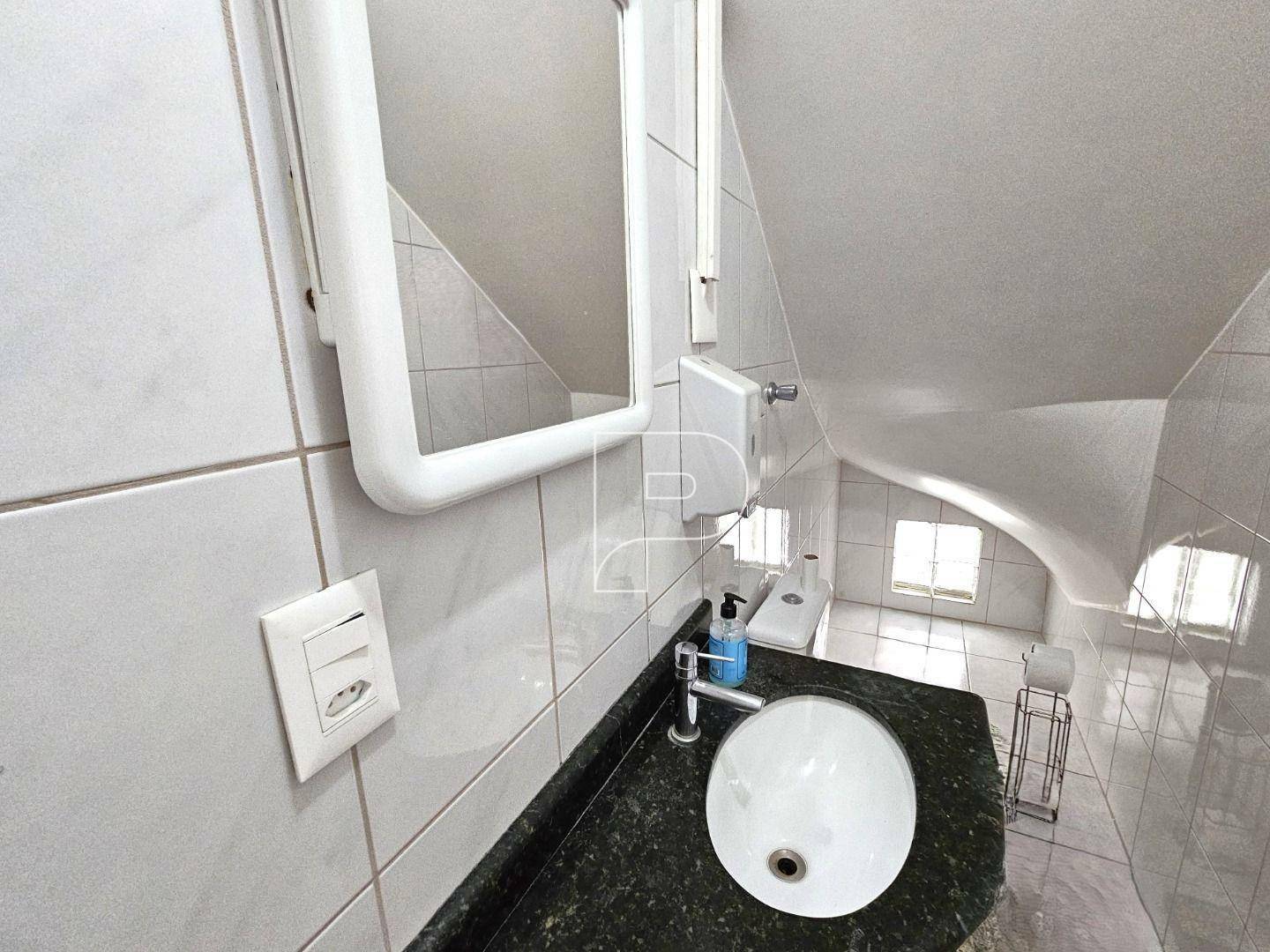 Casa à venda com 4 quartos, 200m² - Foto 5