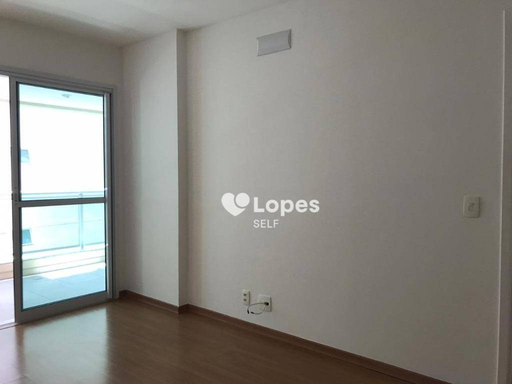 Apartamento à venda com 1 quarto, 57m² - Foto 2