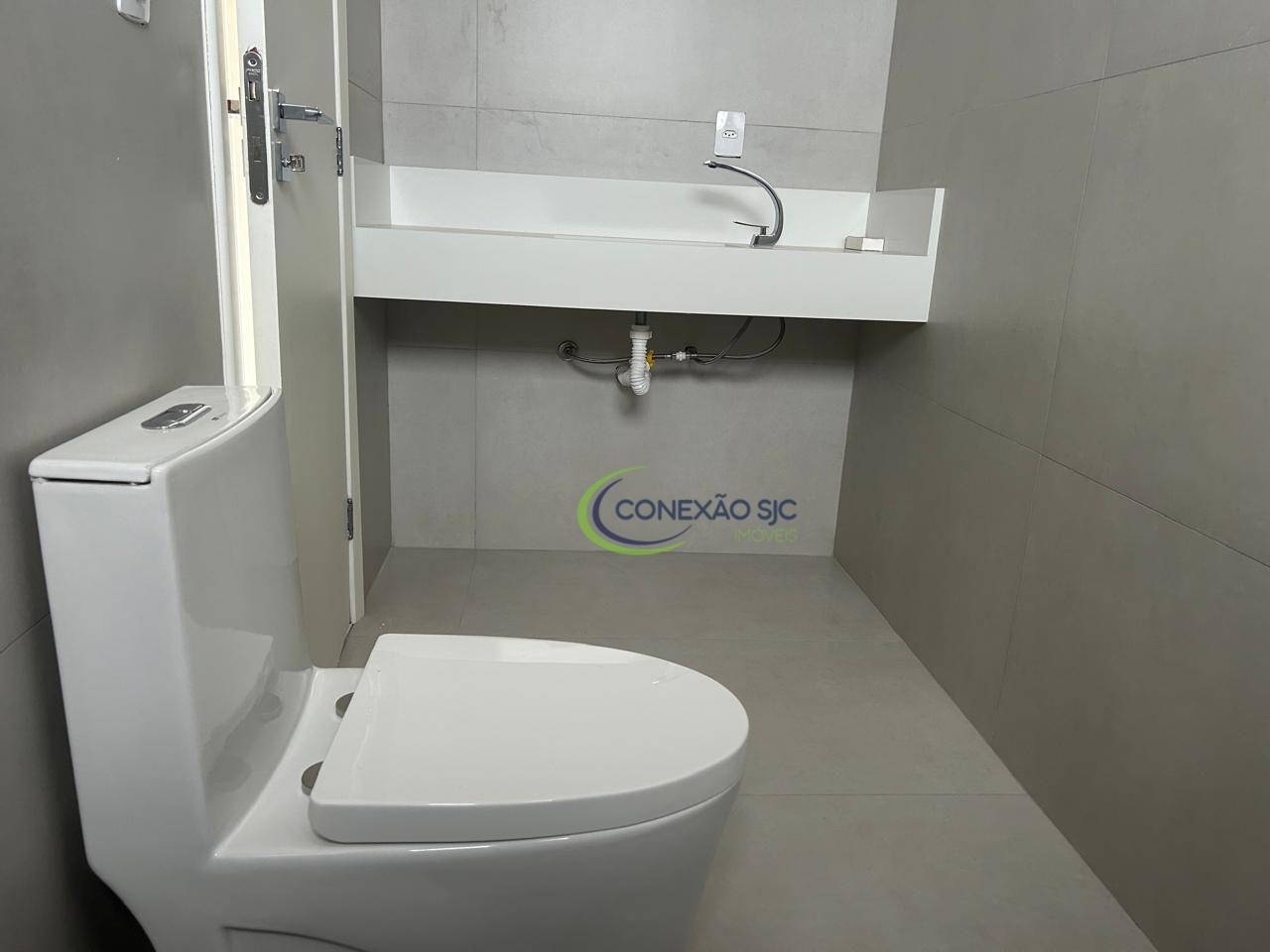 Sobrado à venda com 4 quartos, 350m² - Foto 18