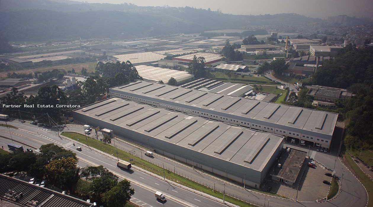 Depósito-Galpão-Armazém para alugar, 6492m² - Foto 1