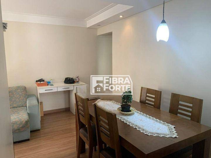 Apartamento à venda com 3 quartos, 70m² - Foto 4