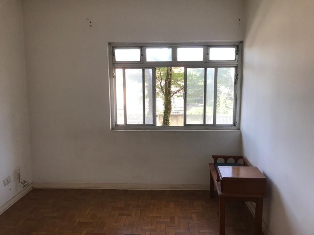 Apartamento à venda com 2 quartos, 67m² - Foto 2