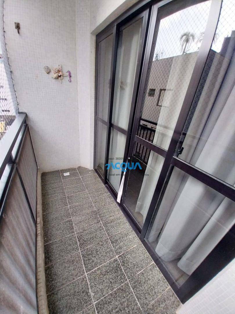 Apartamento à venda com 2 quartos, 67m² - Foto 4