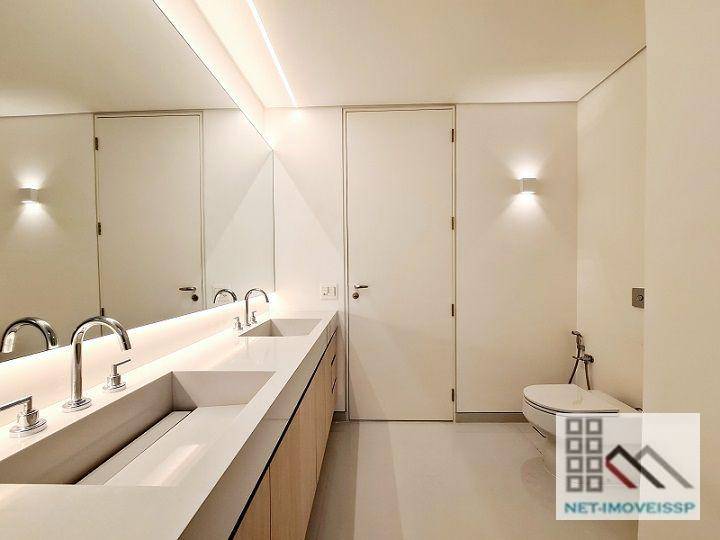 Apartamento à venda com 3 quartos, 211m² - Foto 33